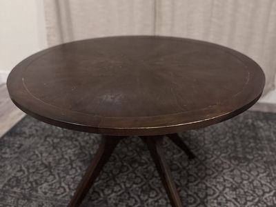 Dining table and 4 chairs