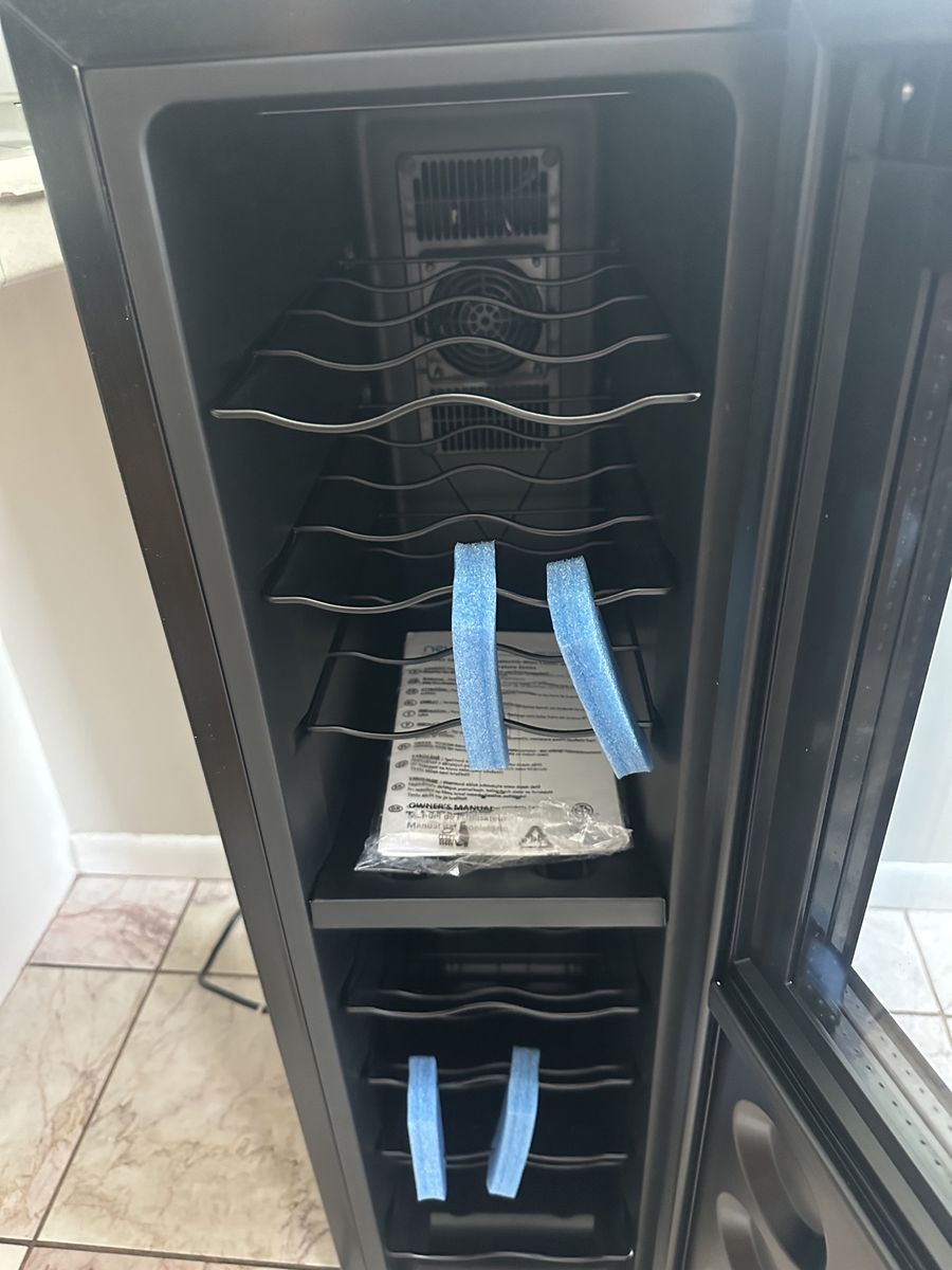 Main image 7