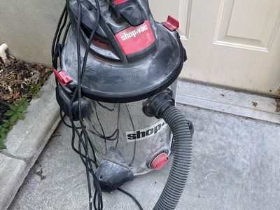 Shop-Vac Stainless Steel Wet/Dry Vacuum with Hose