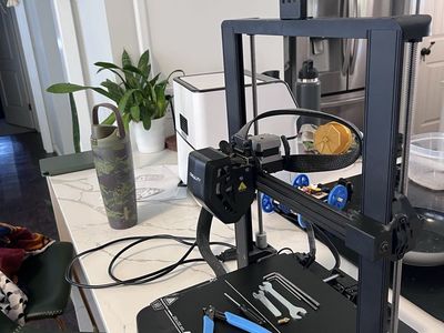Creality 3Ender 3D Printer used for 4 prints *like new*