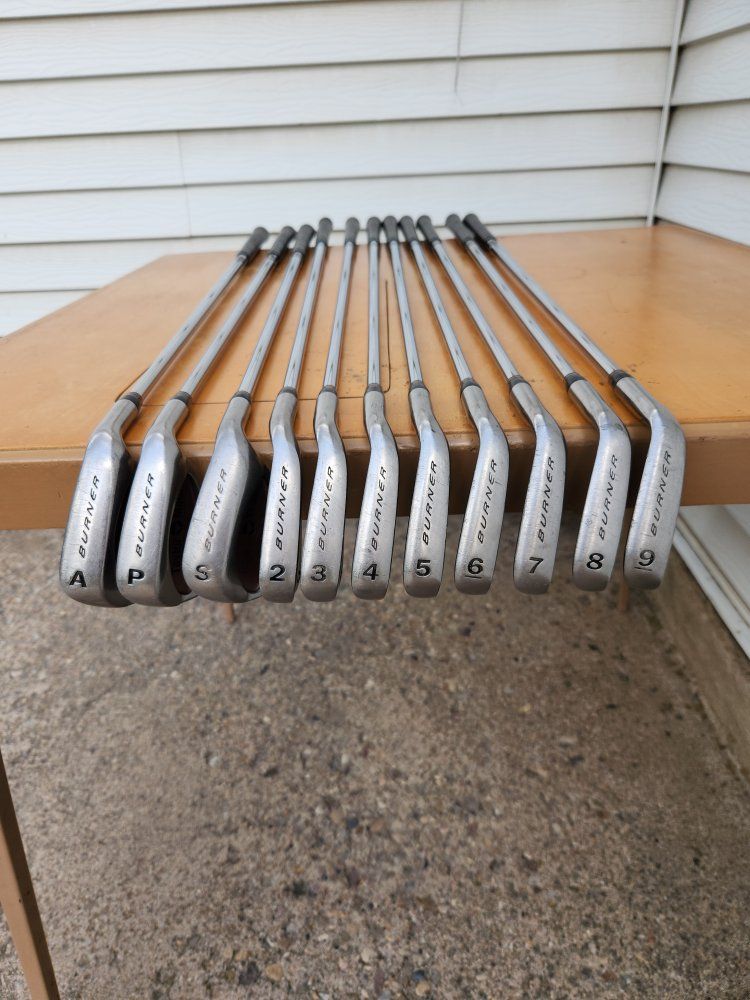 TaylorMade Burner Golf Club Irons (A, P, S, 2-9 Irons) Right-Handed