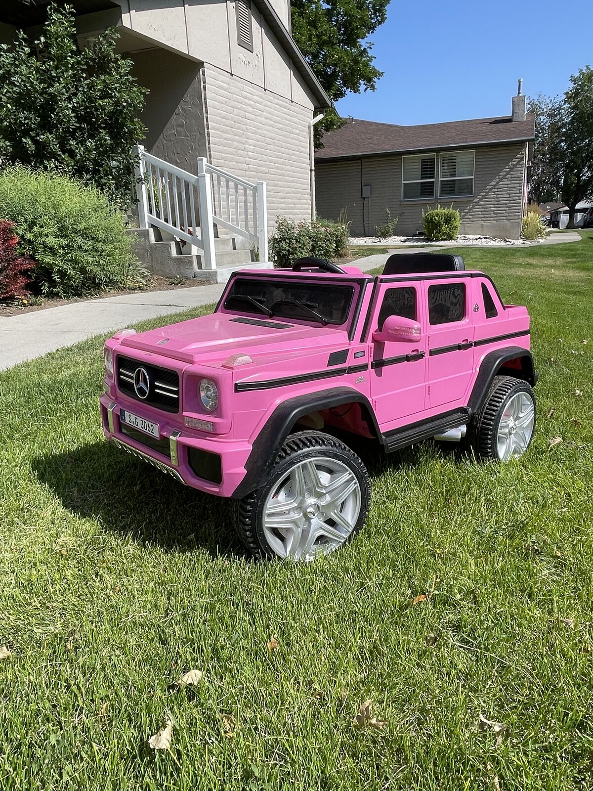 Mercedes G Wagon Toy