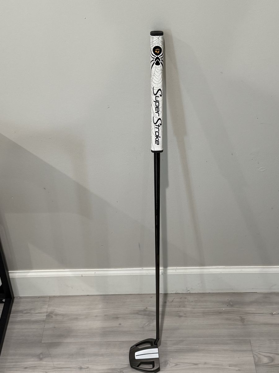 TaylorMade Spider Tour V