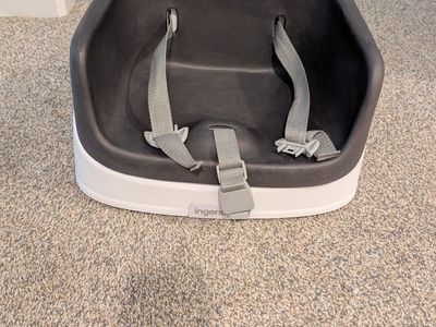 Ingenuity Baby Booster Seat - White and Slate Gray Dining Chair Feeding Seat with Straps