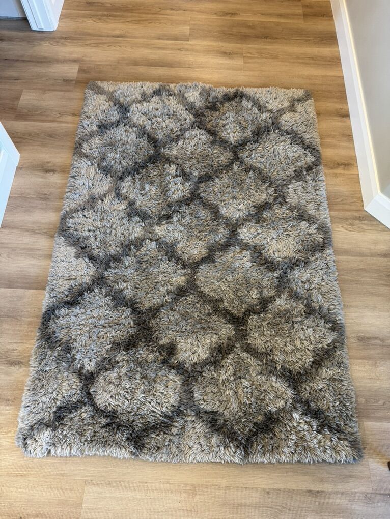Rug