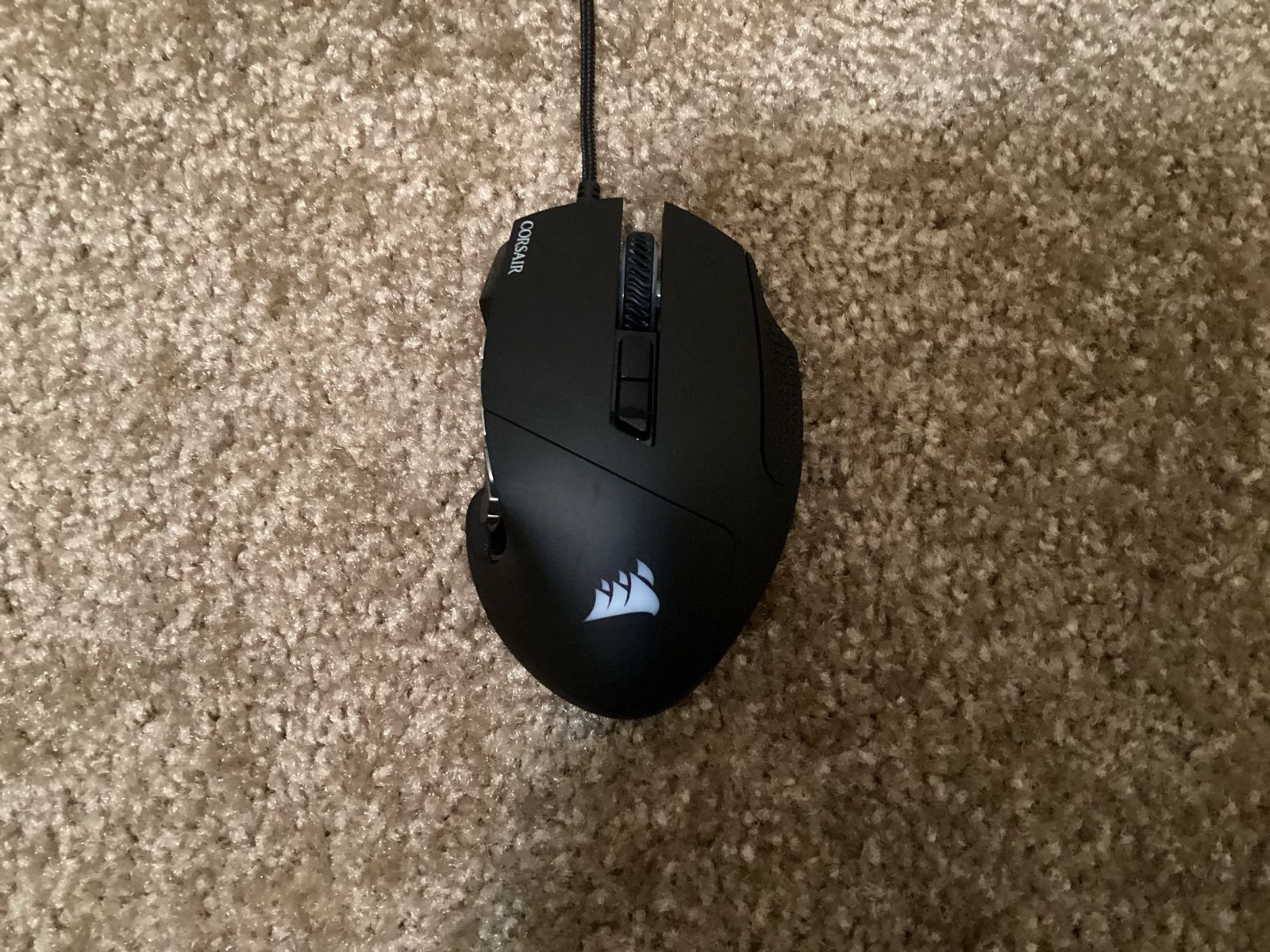 Corsair MMO Gaming Mouse