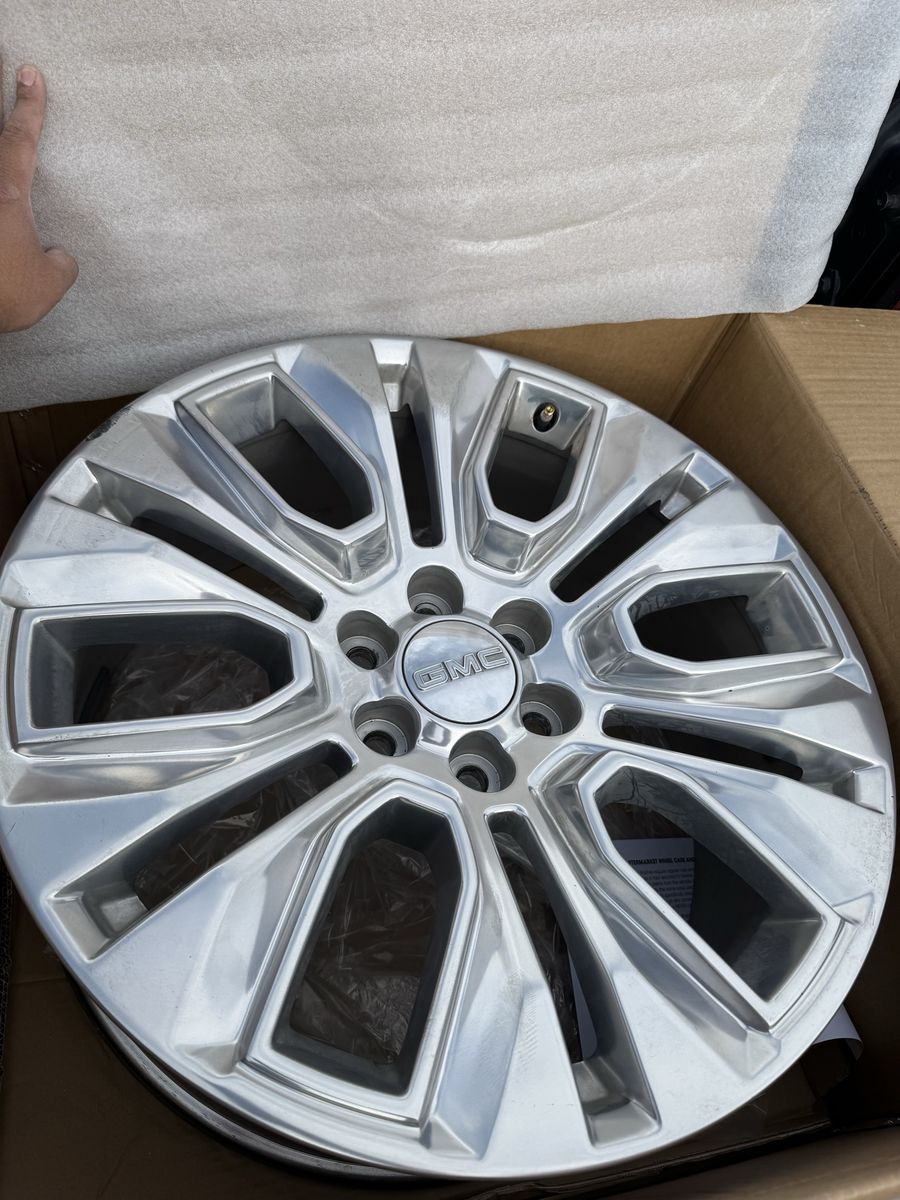 22” GMC RIMS