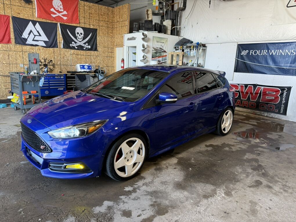 Ford Focus St3 Trade! For 4 Door jeep or Truck