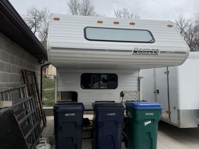 Truck Camper - Excellent Condition