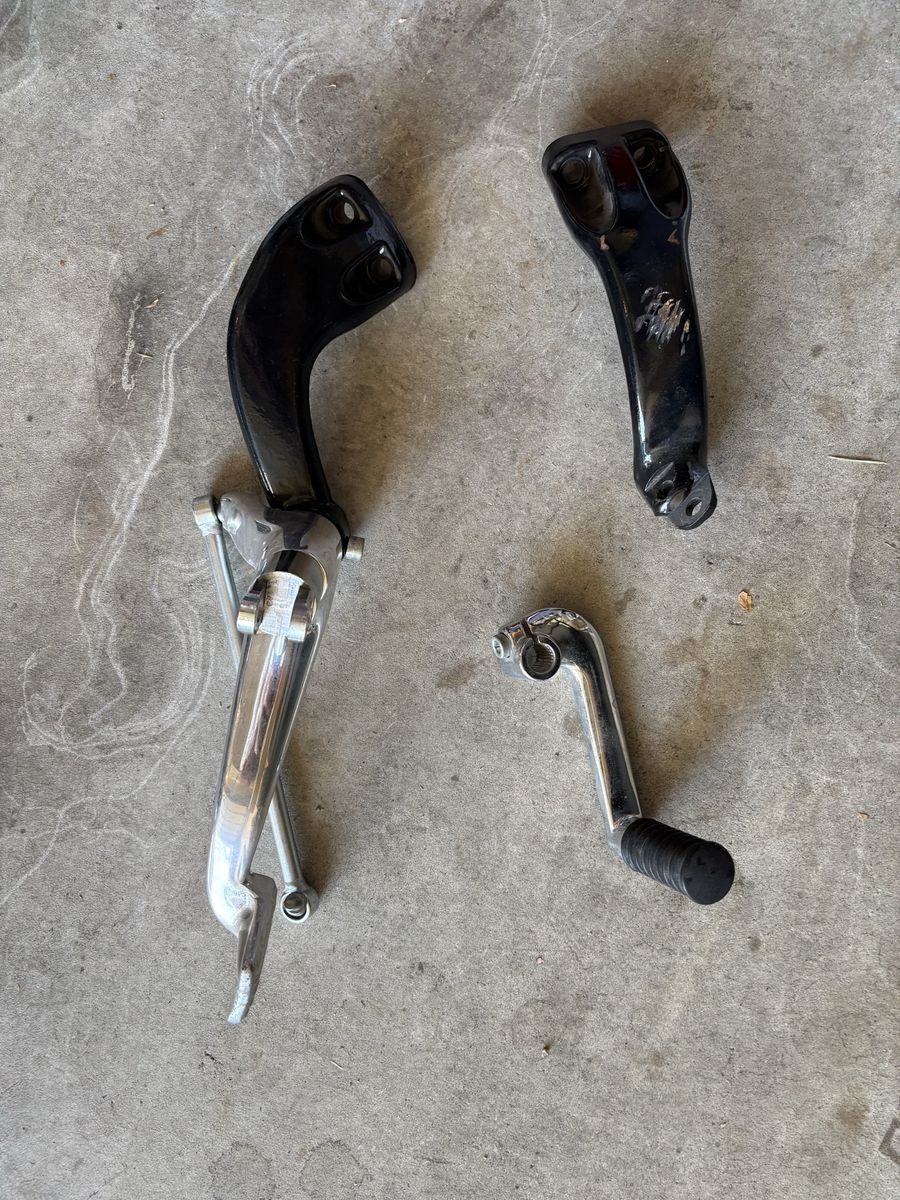 Harley Sportster mid controls