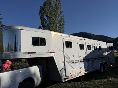 2001 Exiss 4 horse trailer
