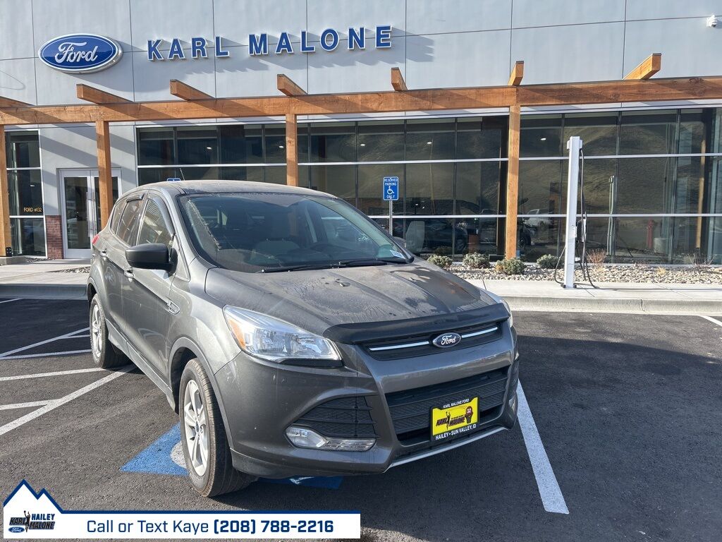 2016 FORD ESCAPE SE