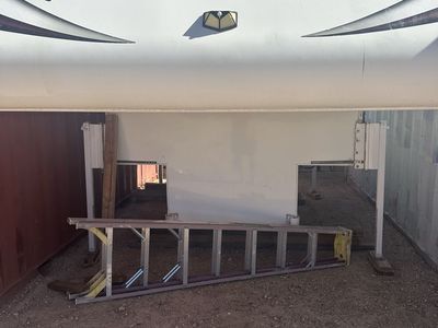 2015 Adventurer LP Truck Camper Slide-in RV Lightweight