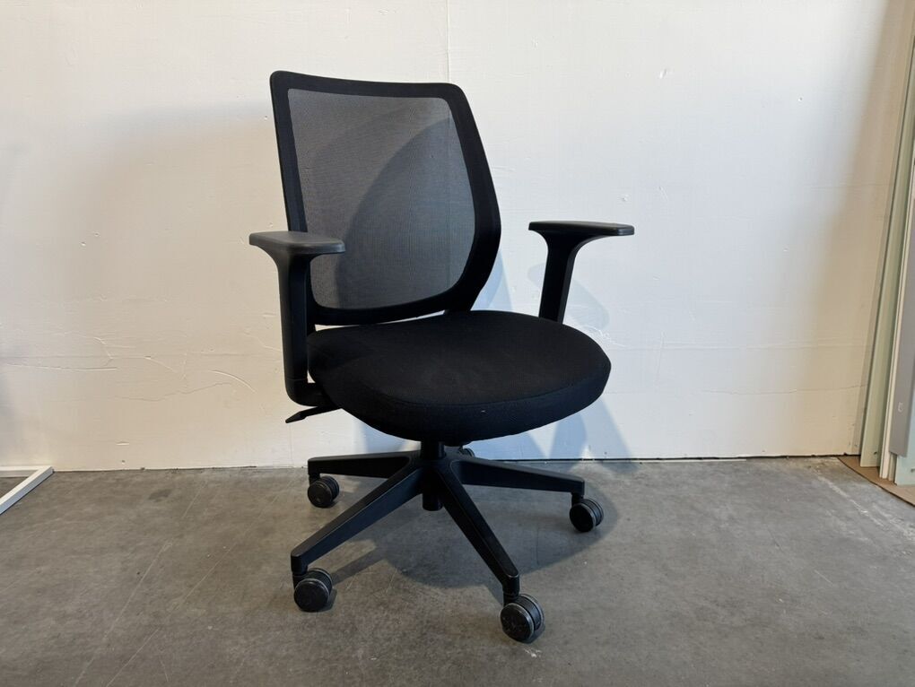 Rolling Office Chair