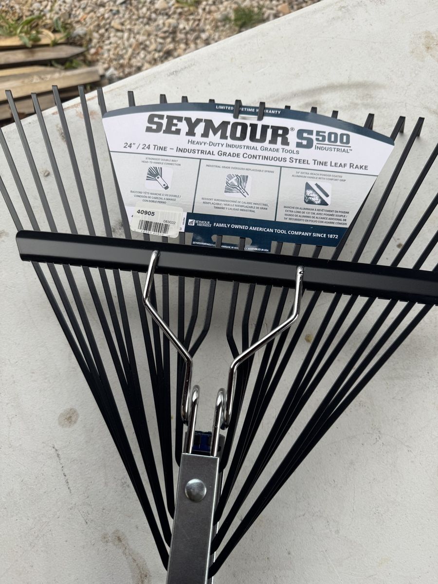 Seymour S500 Industrial™ Heavy-Duty Spring Brace Rake