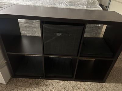 Cubed Shelving with Containers