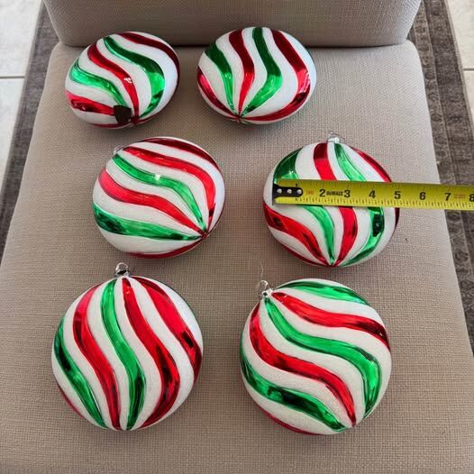 LARGE VINTAGE GLASS ORNAMENTS FROM MODERN DISPLAY