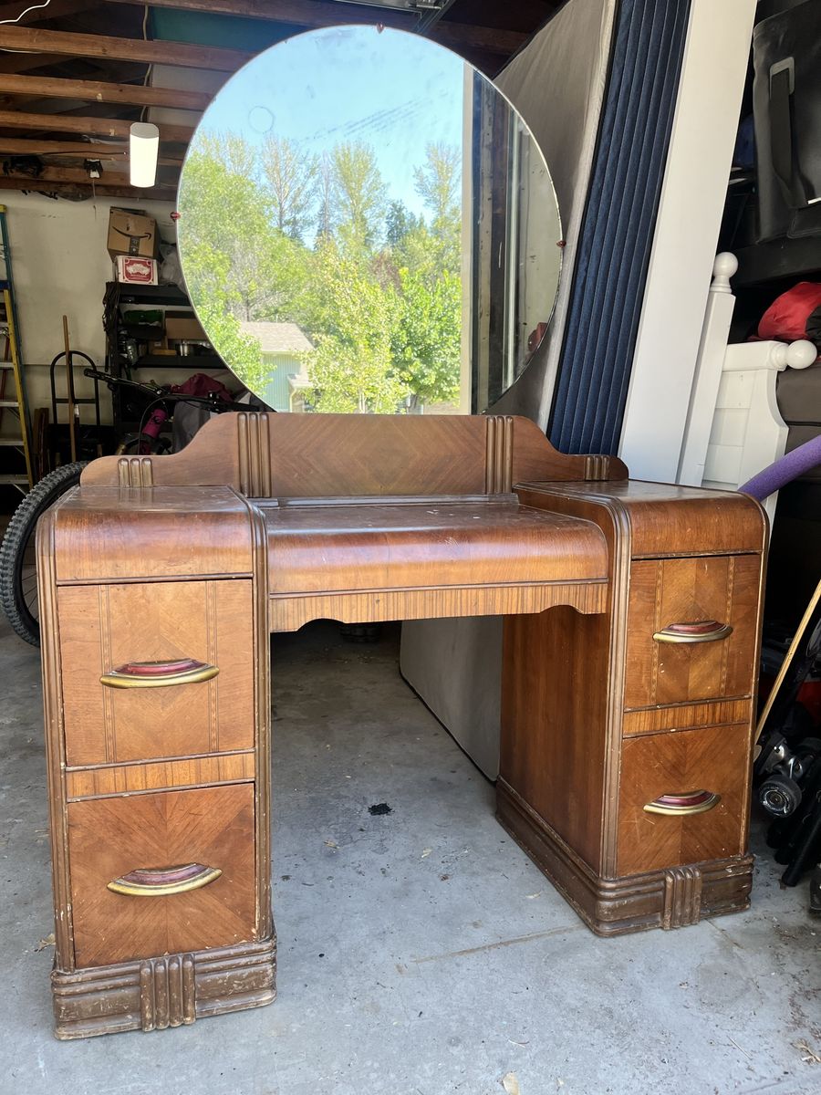 Vintage Art Deco Waterfall Vanity Dresser with Round Mirror
