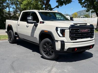 2026 GMC 2500 AT4