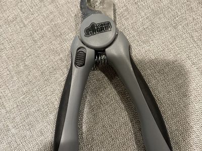 Dog nails clippers