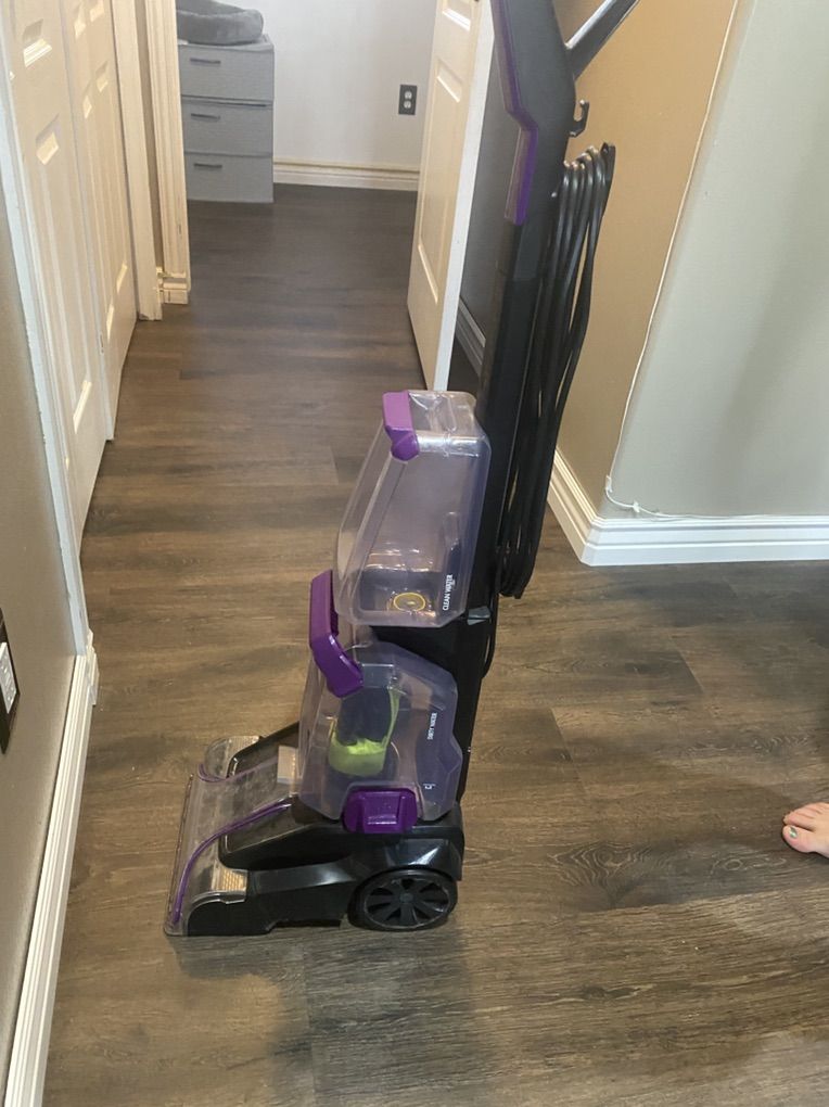 Bissell Carpet Cleaner