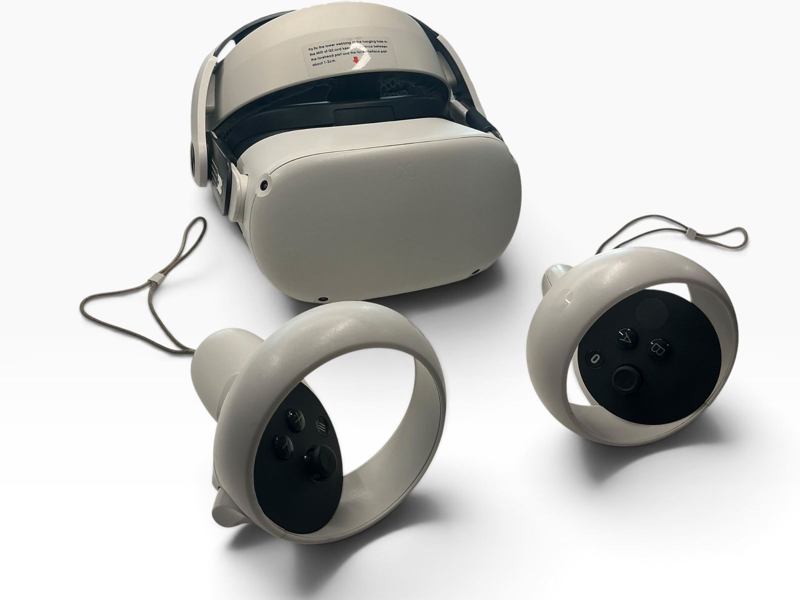 Meta Quest 2 VR Headset and Touch Controllers Set Used E75014779