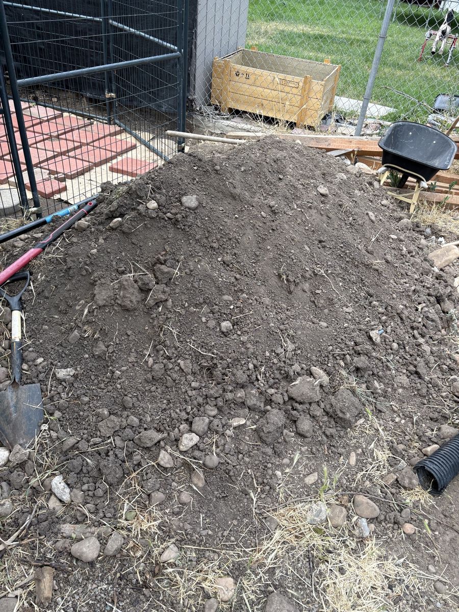 Free dirt