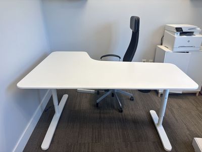 IKEA BEKANT Corner Desk & MARKUS Ergonomic Chair Set – White/Black Office Setup