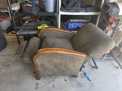 Free Microfiber Reclining Chair