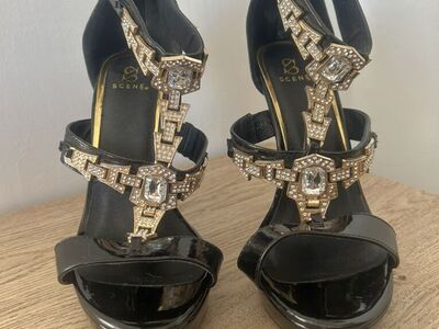 Crystal Rhinestone Black Heels Size 8