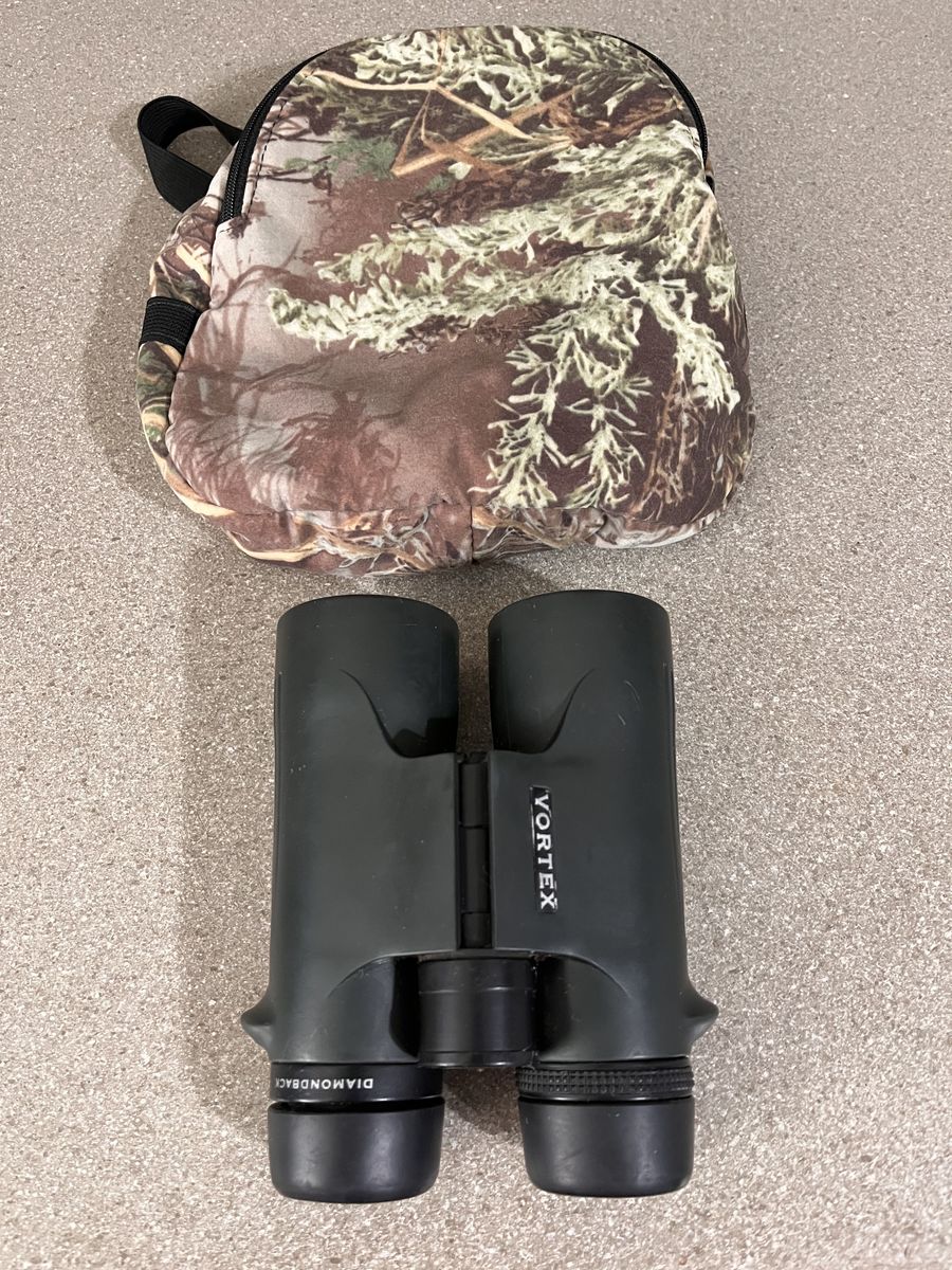 Vortex Diamondback 10x42 Binoculars with Case