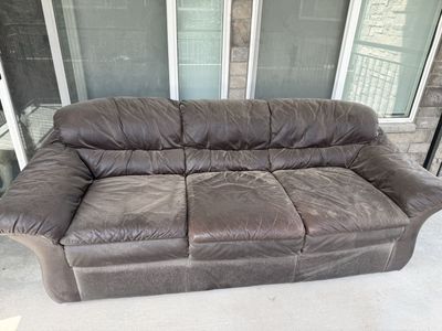 Free couch