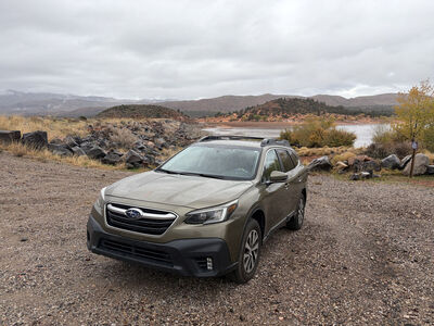2021 SUBARU OUTBACK 2.5i