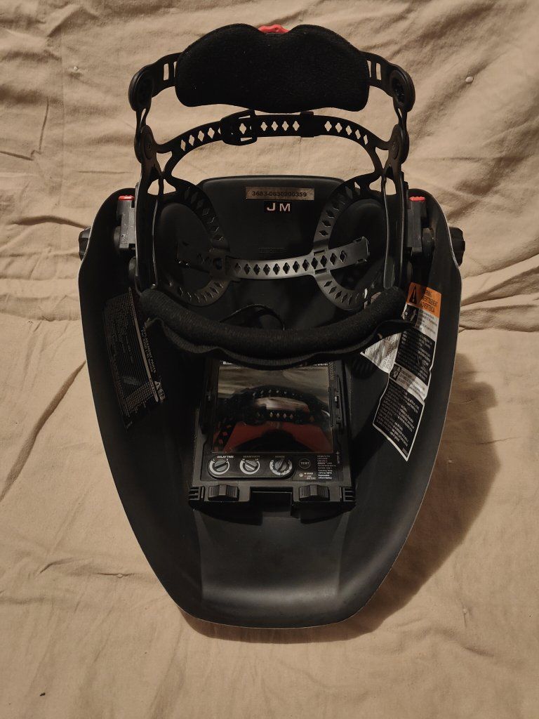 Main image 4