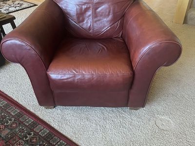 Genuine Leather Chair – Burgundy| Sandy Pickup