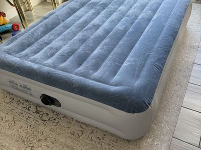 Intex 15" Queen Essential Rest Dura-Beam Deluxe Airbed Mattress with Built in Pump