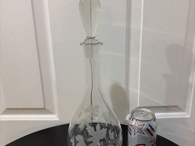 Beautiful Like New Etched Glass Decanter
