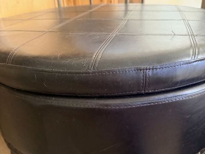 Round Quilted Leather Tufted Ottoman Storage Stool with Nailhead Trim