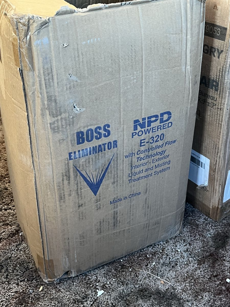 Boss Eliminator E-320 NPD Powered Liquid & Misting Treatment System with Controlled Flow