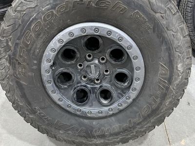 2024 Ford Raptor stock wheels