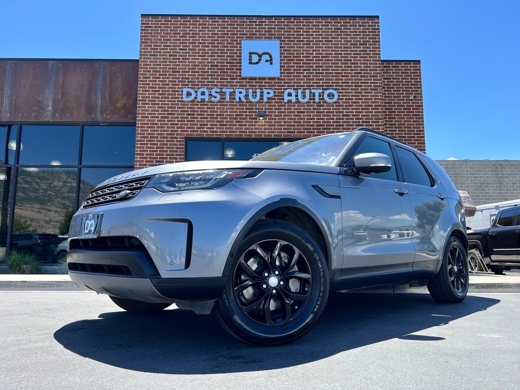 2020 Land Rover Discovery SE