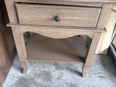 Aspenhome Night stand