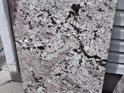 Beautiful piece of granite 25.5 x 34