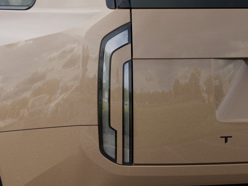 Main image 11