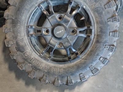Polaris Pro Armor X-Terrain 27x9.00R-14 UTV Tire and Wheel - Good Condition