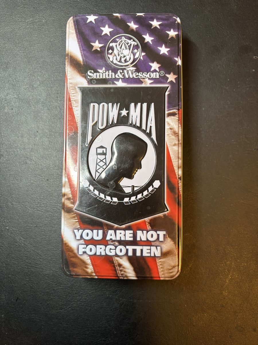 POW/MIA Smith & Wesson pocket Knife