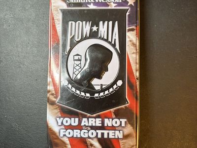 POW/MIA Smith & Wesson pocket Knife