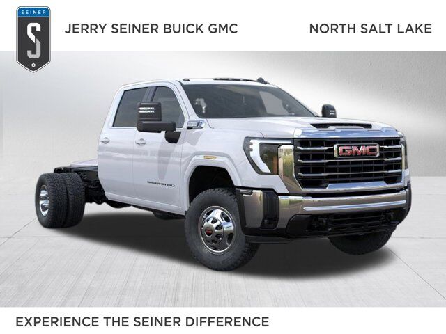 2026 GMC Sierra 3500HD CC SLE