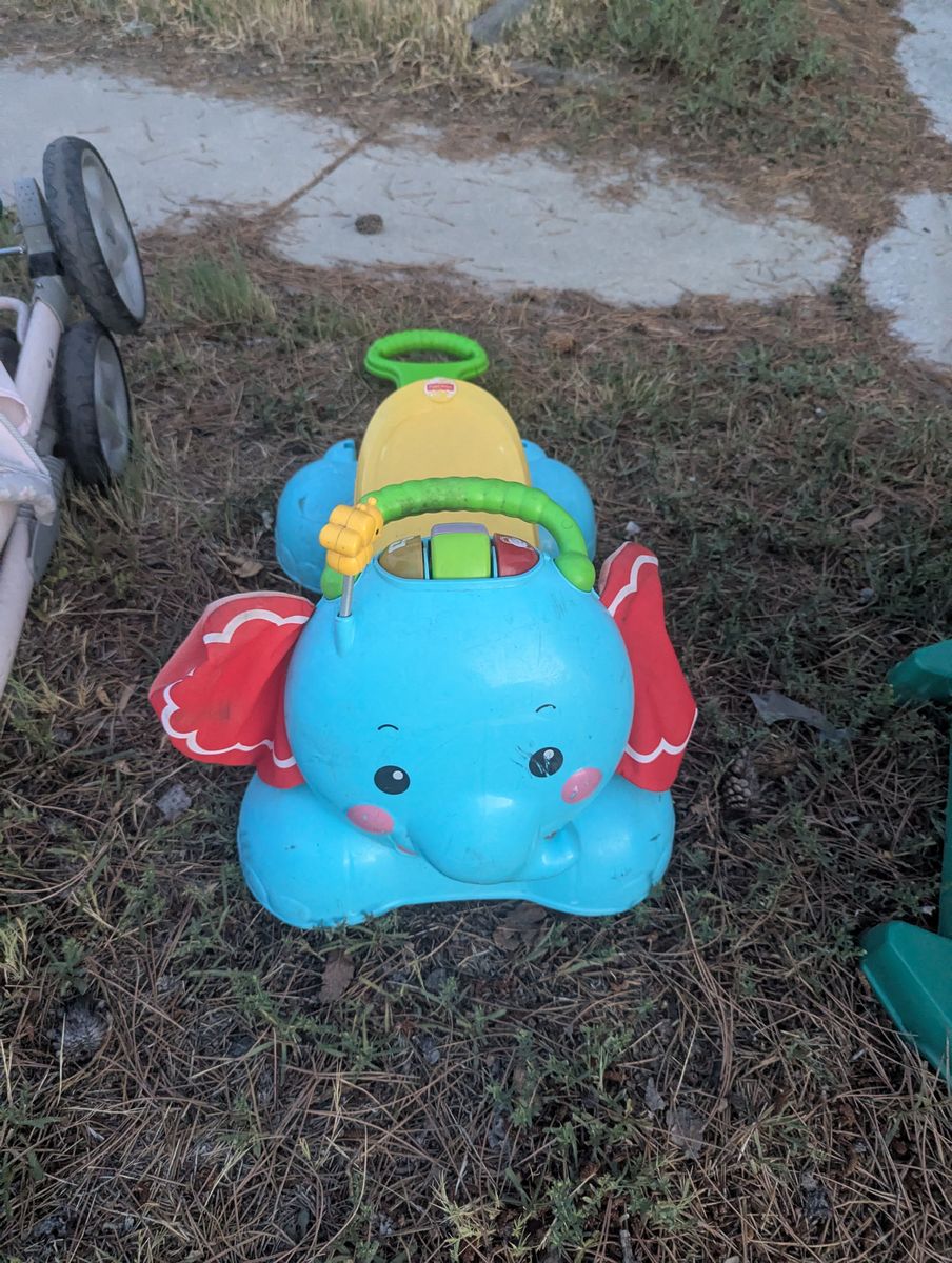 Riding Toy elephant for toddler