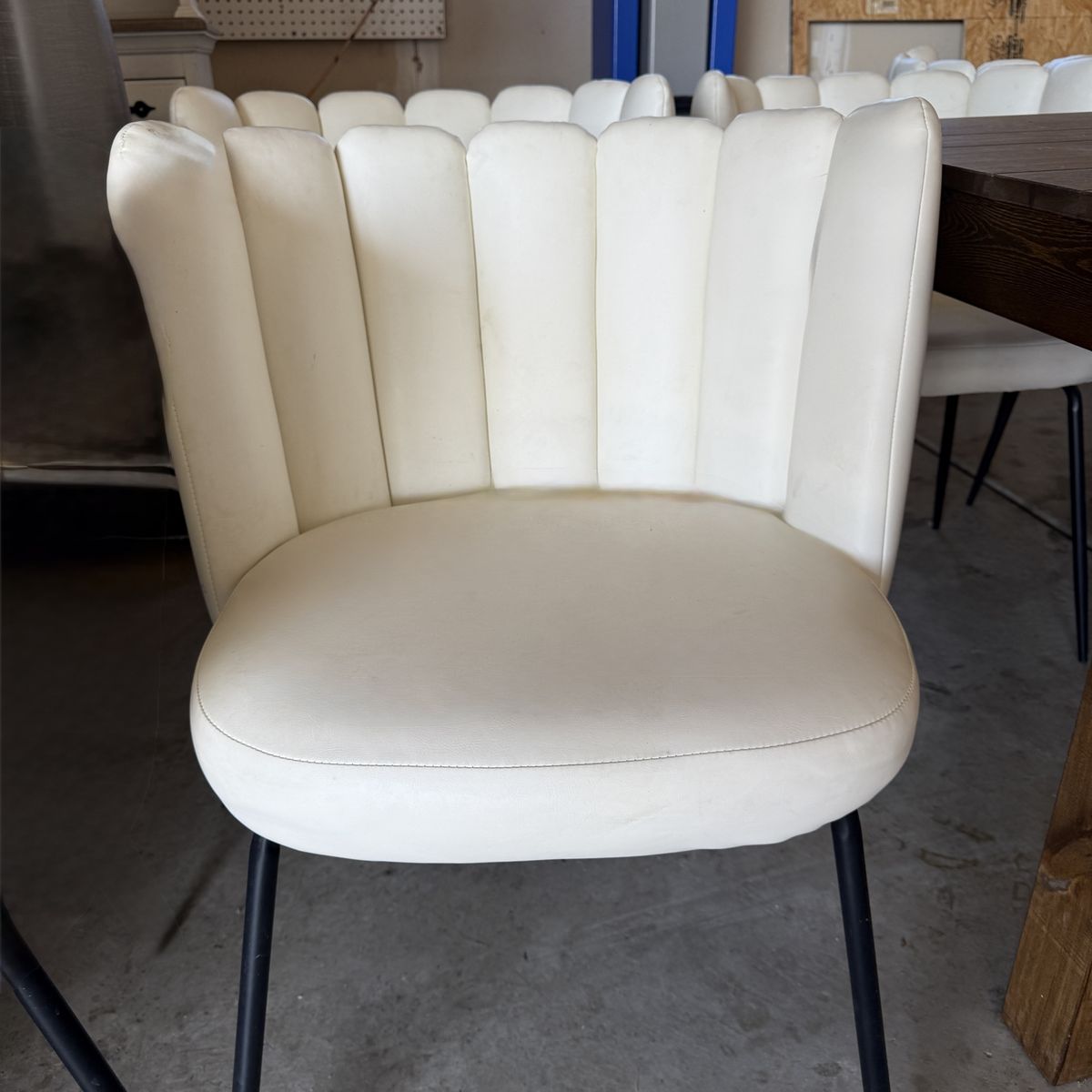 4 dining/accent chairs